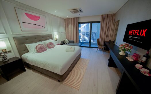 Wyndham Danang Golden Bay Hotel: Superior Room
